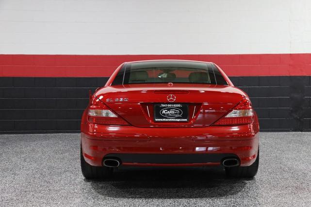 Photo of 2007 Mars Red Mercedes-Benz SL-Class