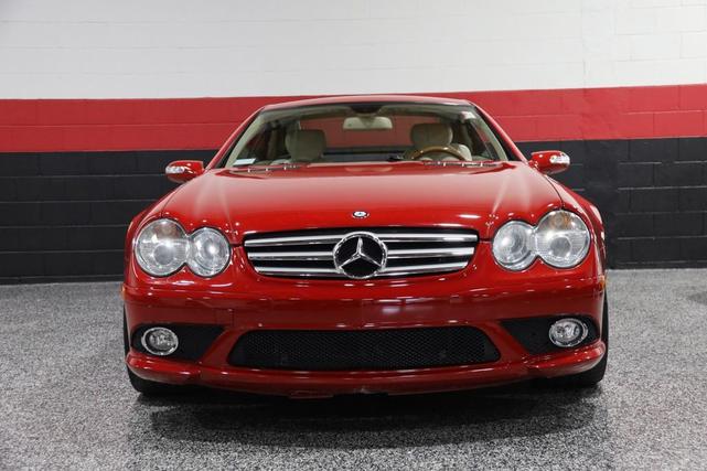 Photo of 2007 Mars Red Mercedes-Benz SL-Class