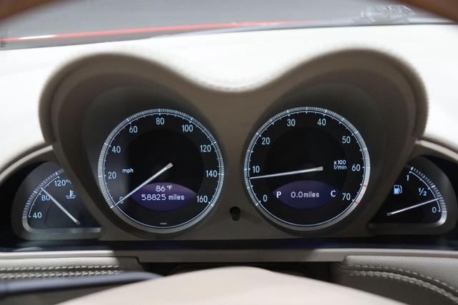 Photo of 2007 Mars Red Mercedes-Benz SL-Class