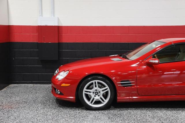 Photo of 2007 Mars Red Mercedes-Benz SL-Class