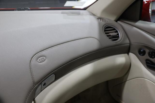 Photo of 2007 Mars Red Mercedes-Benz SL-Class