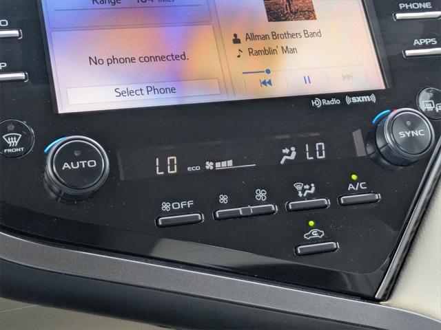 Photo of 2020 Ruby Flare Pearl Toyota Camry