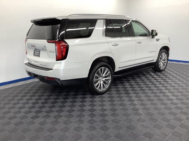 Photo of 2021 White Frost Tricoat GMC Yukon