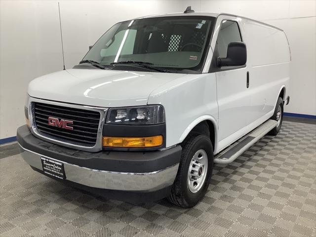 2022 GMC Savana 2500