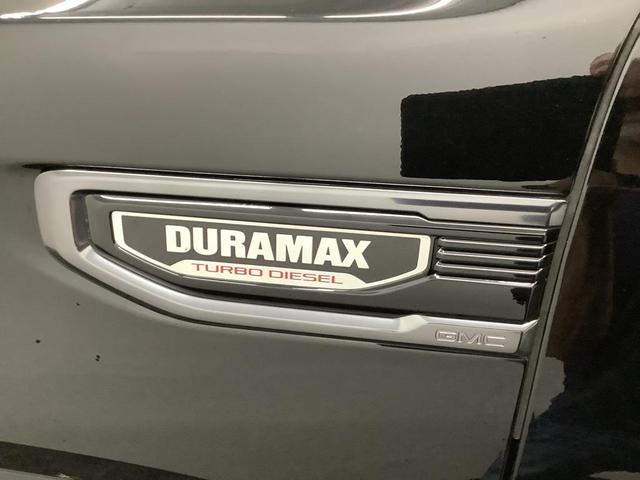 Photo of 2023 Onyx Black GMC Sierra 1500