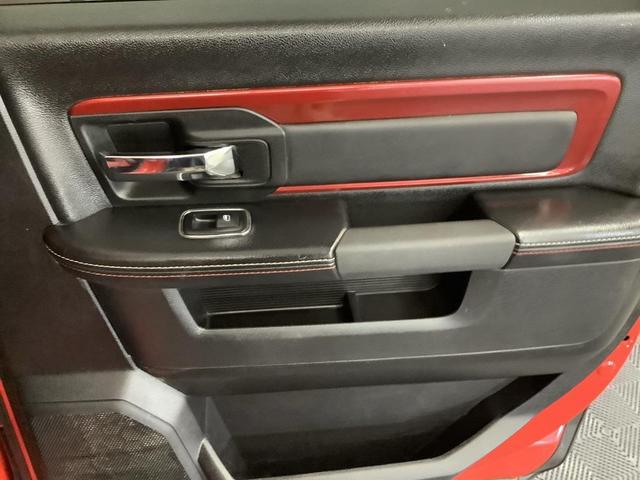 Photo of 2016 Flame Red Clearcoat RAM 1500