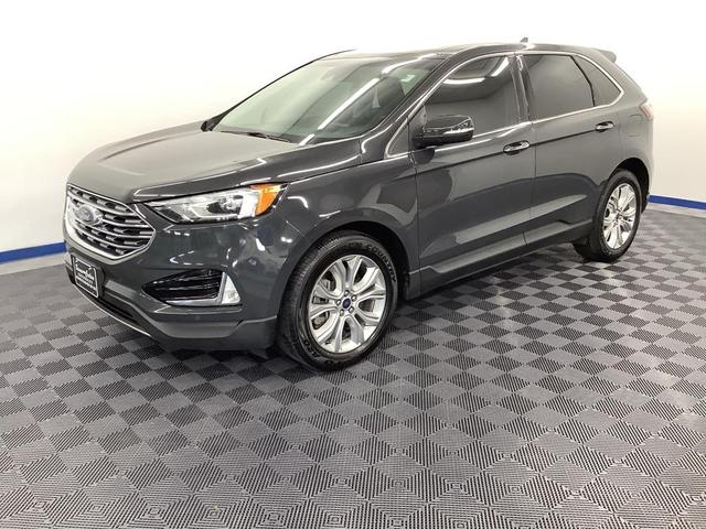 Photo of 2021 Gray Ford Edge