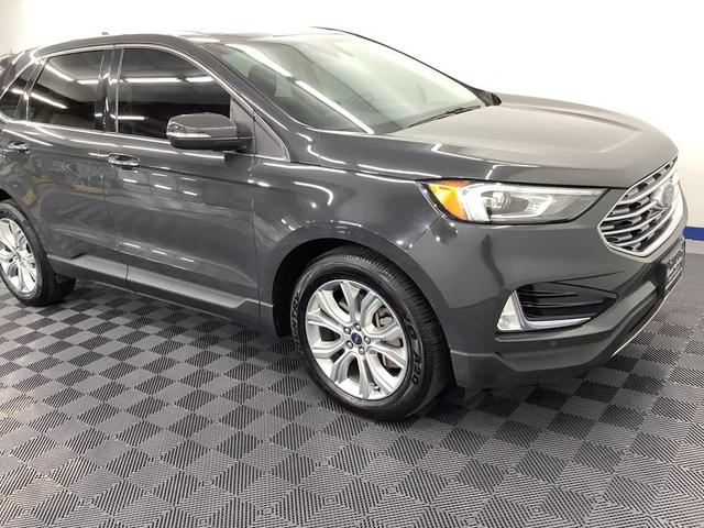 Photo of 2021 Gray Ford Edge