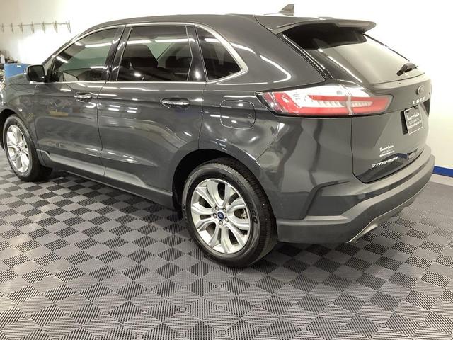 Photo of 2021 Gray Ford Edge