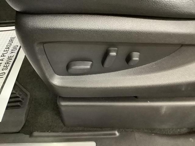 Photo of 2018 Summit White Chevrolet Silverado 1500