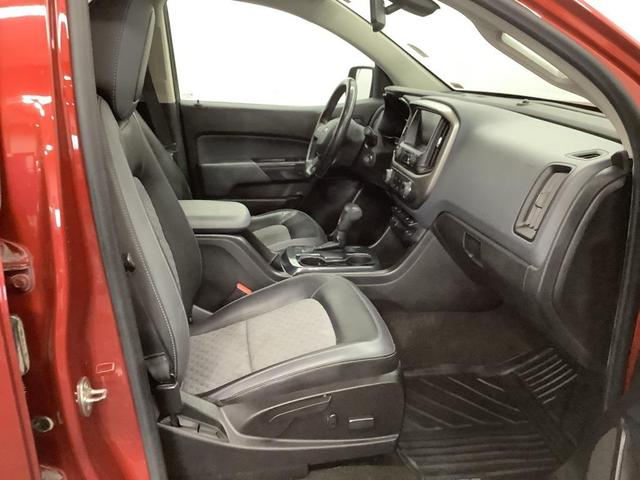 Photo of 2015 Red Rock Metallic Chevrolet Colorado