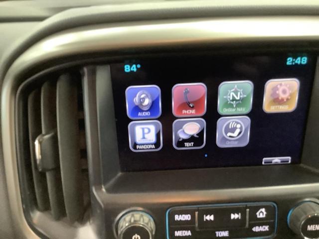 Photo of 2015 Red Rock Metallic Chevrolet Colorado