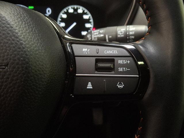 Photo of 2025 Urban Gray Pearl Honda CR-V Hybrid