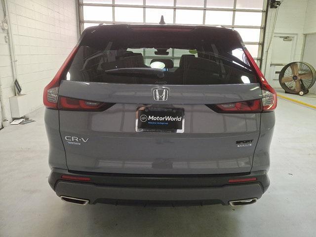 Photo of 2025 Urban Gray Pearl Honda CR-V Hybrid