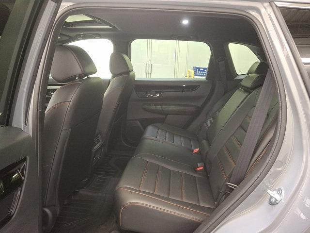 Photo of 2025 Urban Gray Pearl Honda CR-V Hybrid