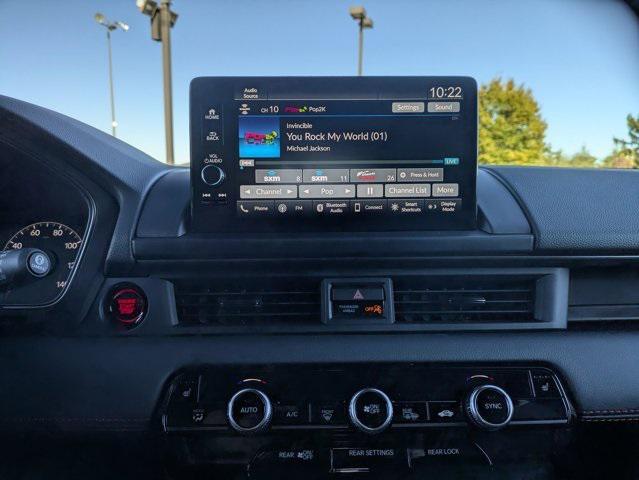 Photo of 2025 Sonic Gray Pearl Honda Pilot