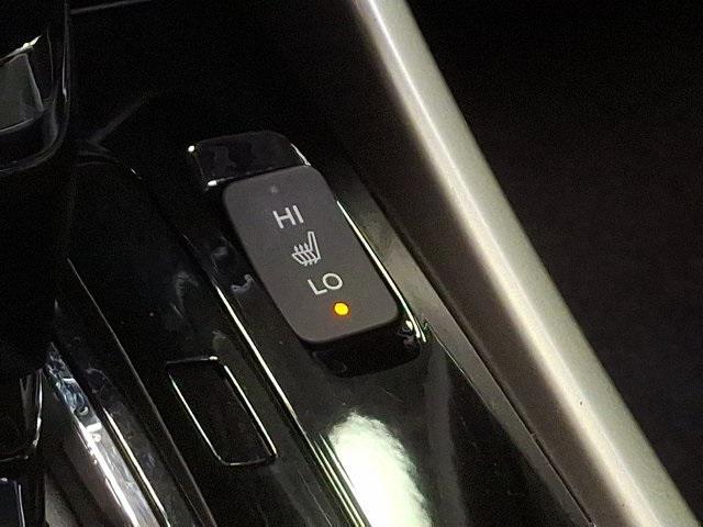 Photo of 2016 Crystal Black Pearl Honda Accord