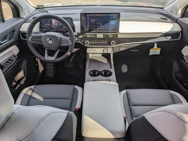 Photo of 2025 Mercury Silver Metallic Honda Prologue