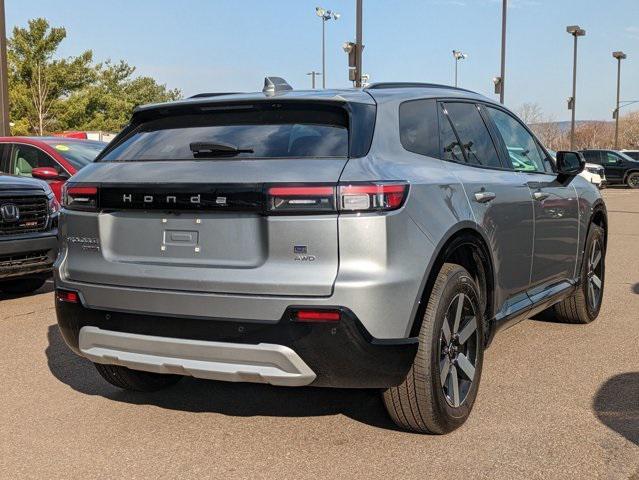 Photo of 2025 Mercury Silver Metallic Honda Prologue