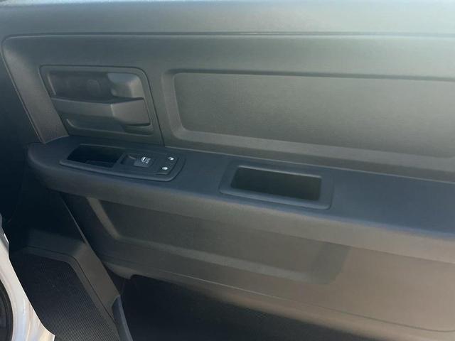 Photo of 2016 Bright White Clearcoat RAM 2500
