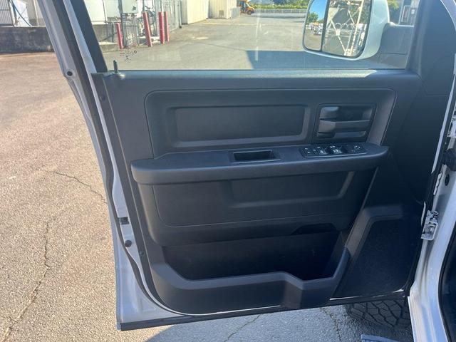 Photo of 2016 Bright White Clearcoat RAM 2500