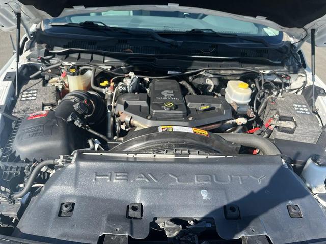 Photo of 2016 Bright White Clearcoat RAM 2500