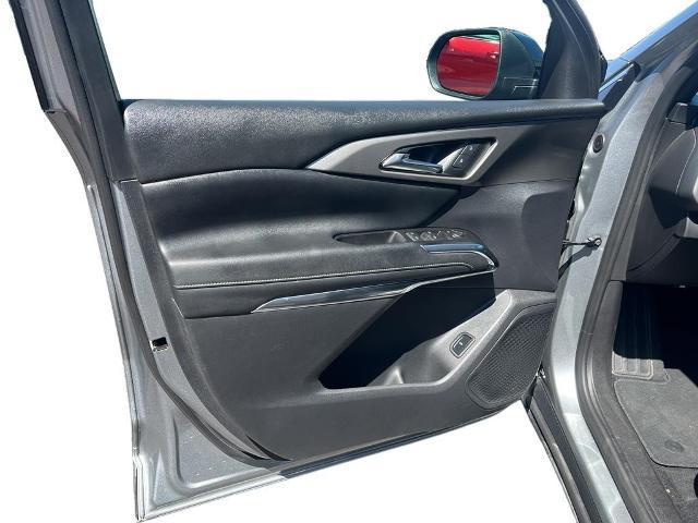 Photo of 2024 Sterling Gray Metallic Chevrolet Traverse