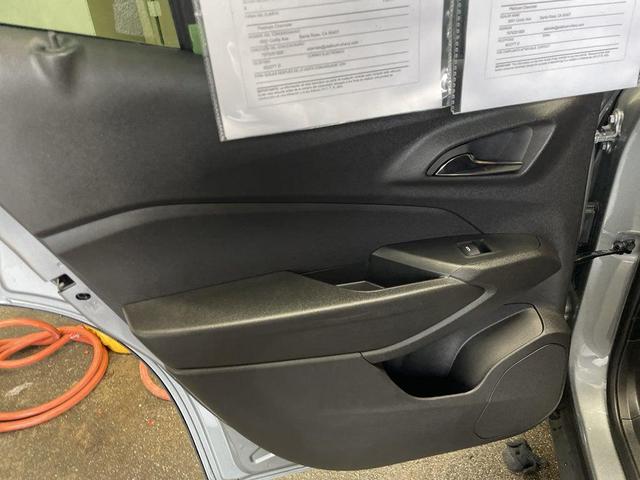 Photo of 2025 Sterling Gray Metallic Chevrolet Trax