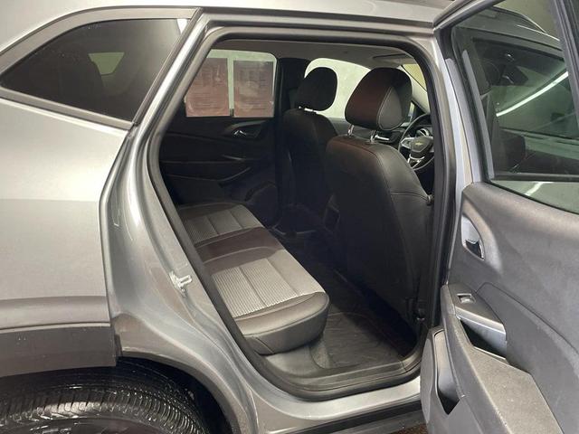 Photo of 2025 Sterling Gray Metallic Chevrolet Trax