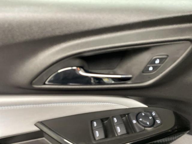 Photo of 2025 Sterling Gray Metallic Chevrolet Trax