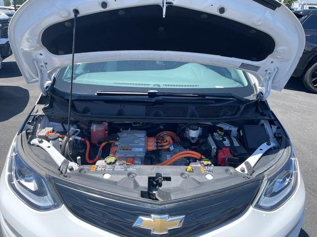 Photo of 2021 Summit White Chevrolet Bolt EV