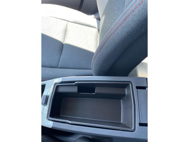 Photo of 2021 Summit White Chevrolet Bolt EV