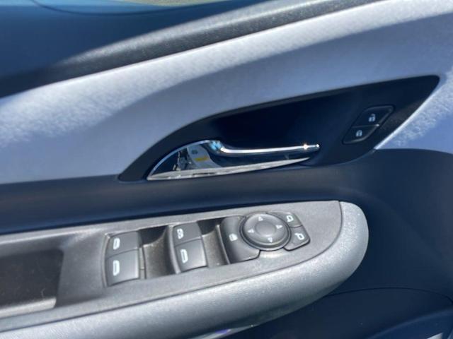 Photo of 2021 Summit White Chevrolet Bolt EV