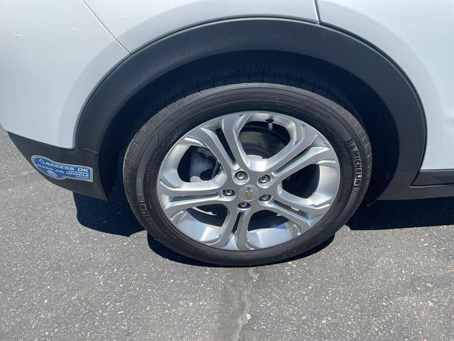 Photo of 2021 Summit White Chevrolet Bolt EV