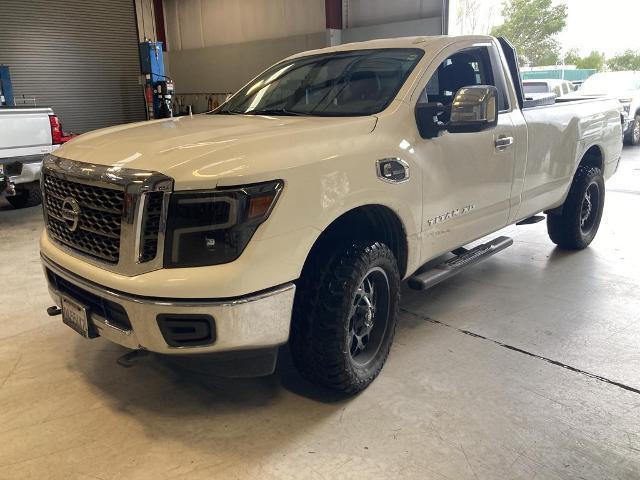 2017 Nissan Titan Xd