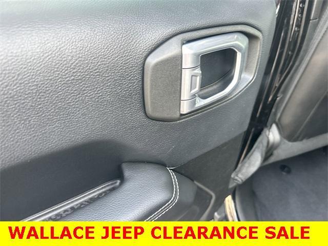 Photo of 2018 Black Clearcoat Jeep Wrangler Unlimited