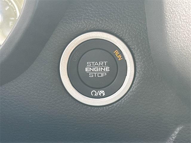 Photo of 2025 Diamond Black RAM 1500