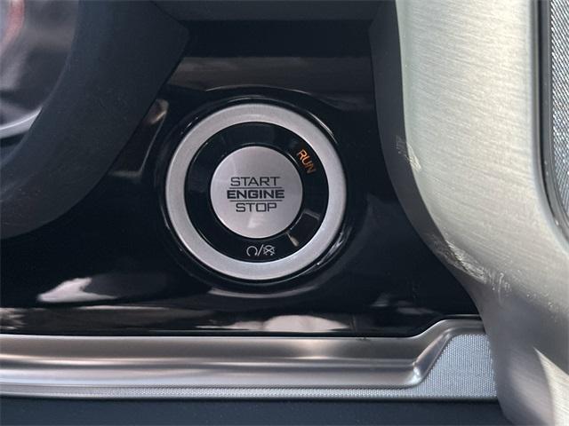 Photo of 2025 Bright White Clearcoat RAM 1500