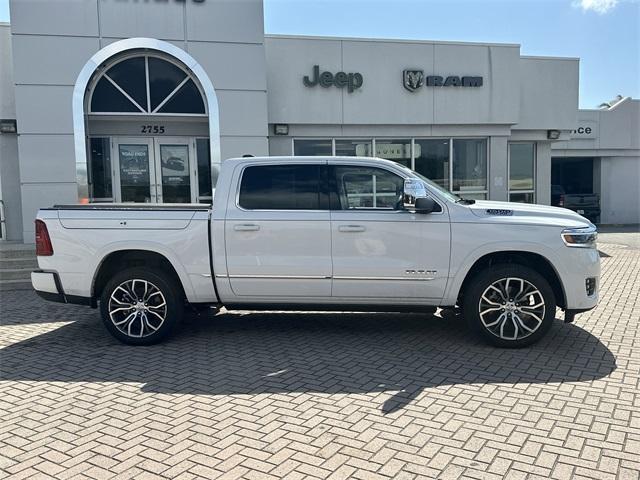 Photo of 2025 Bright White Clearcoat RAM 1500