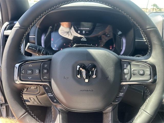 Photo of 2025 Bright White Clearcoat RAM 1500