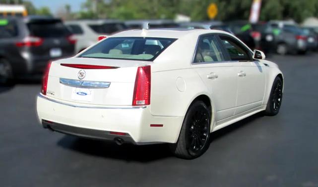 Photo of 2011 White Diamond Tricoat Cadillac CTS