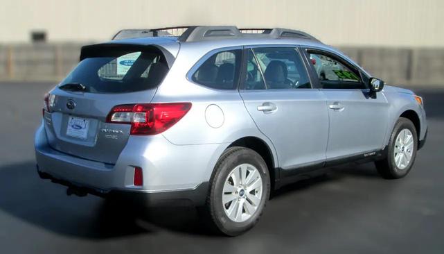 Photo of 2017 Ice Silver Metallic Subaru Outback