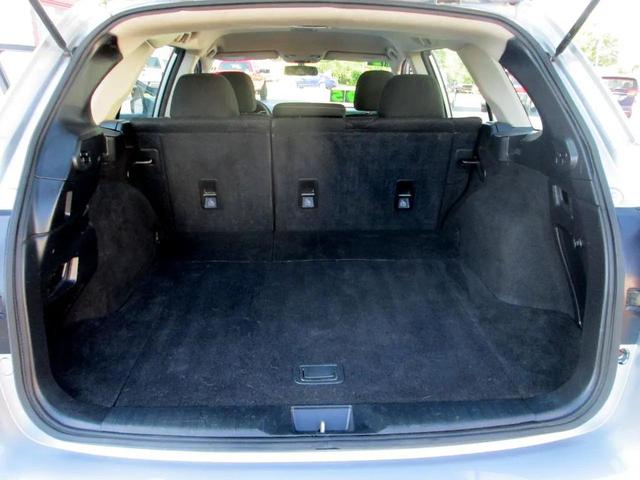 Photo of 2017 Ice Silver Metallic Subaru Outback