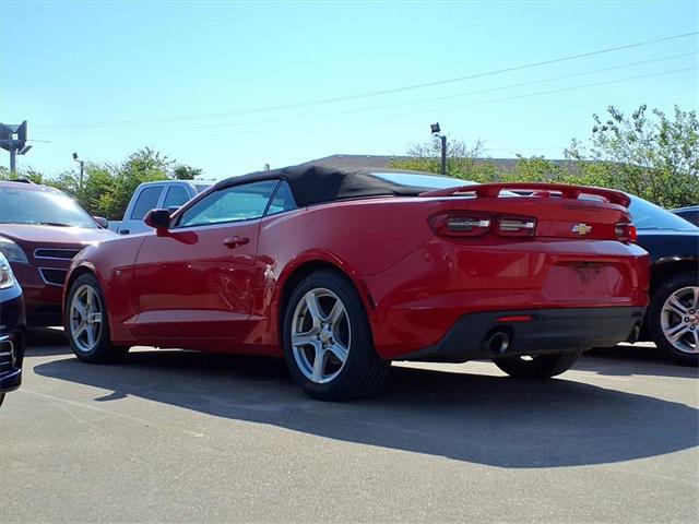 Photo of 2020 Red Chevrolet Camaro