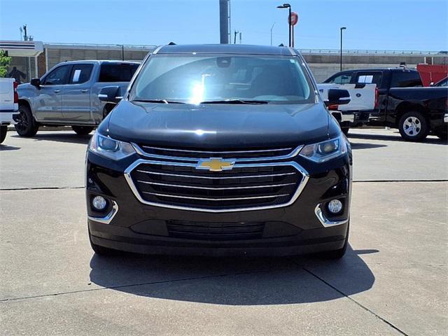 Photo of 2021 Mosaic Black Metallic Chevrolet Traverse