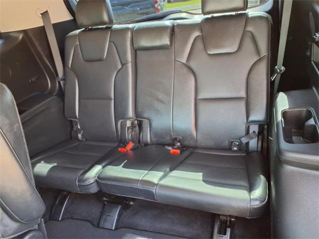 Photo of 2022 Black Copper Kia Telluride