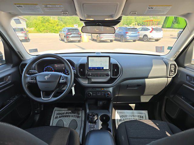 Photo of 2021 Oxford White Ford Bronco Sport