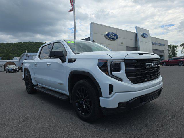 Photo of 2022 Summit White GMC Sierra 1500