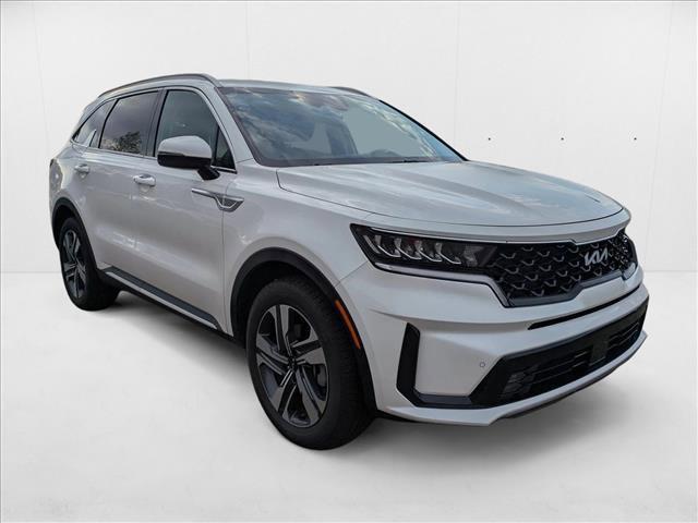 Photo of 2023 Snow White Pearl Kia Sorento Hybrid