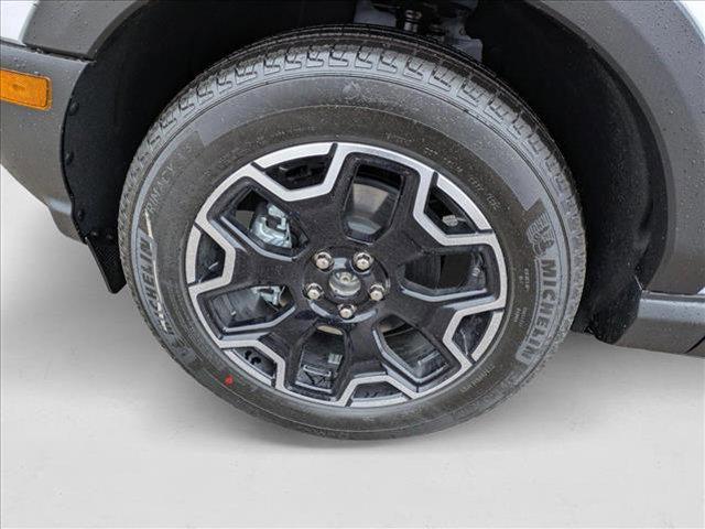 Photo of 2025 Oxford White Ford Bronco Sport